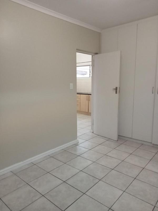 To Let 1 Bedroom Property for Rent in Brooklyn Western Cape